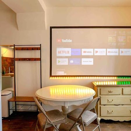 Studio With Home Cinema@Paris Chatelet Zewnętrze zdjęcie