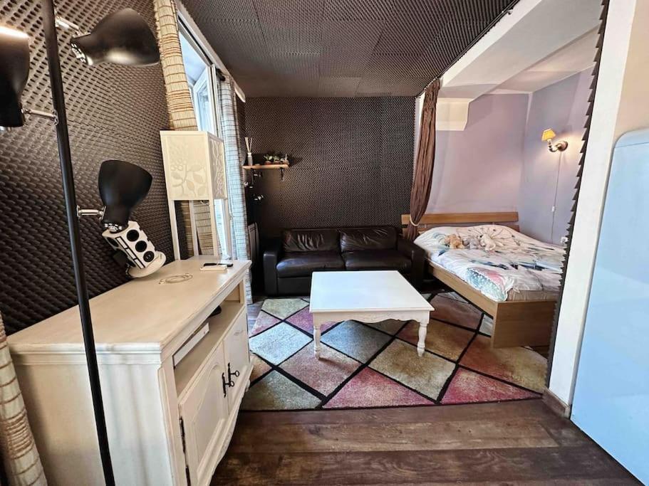 Studio With Home Cinema@Paris Chatelet Zewnętrze zdjęcie